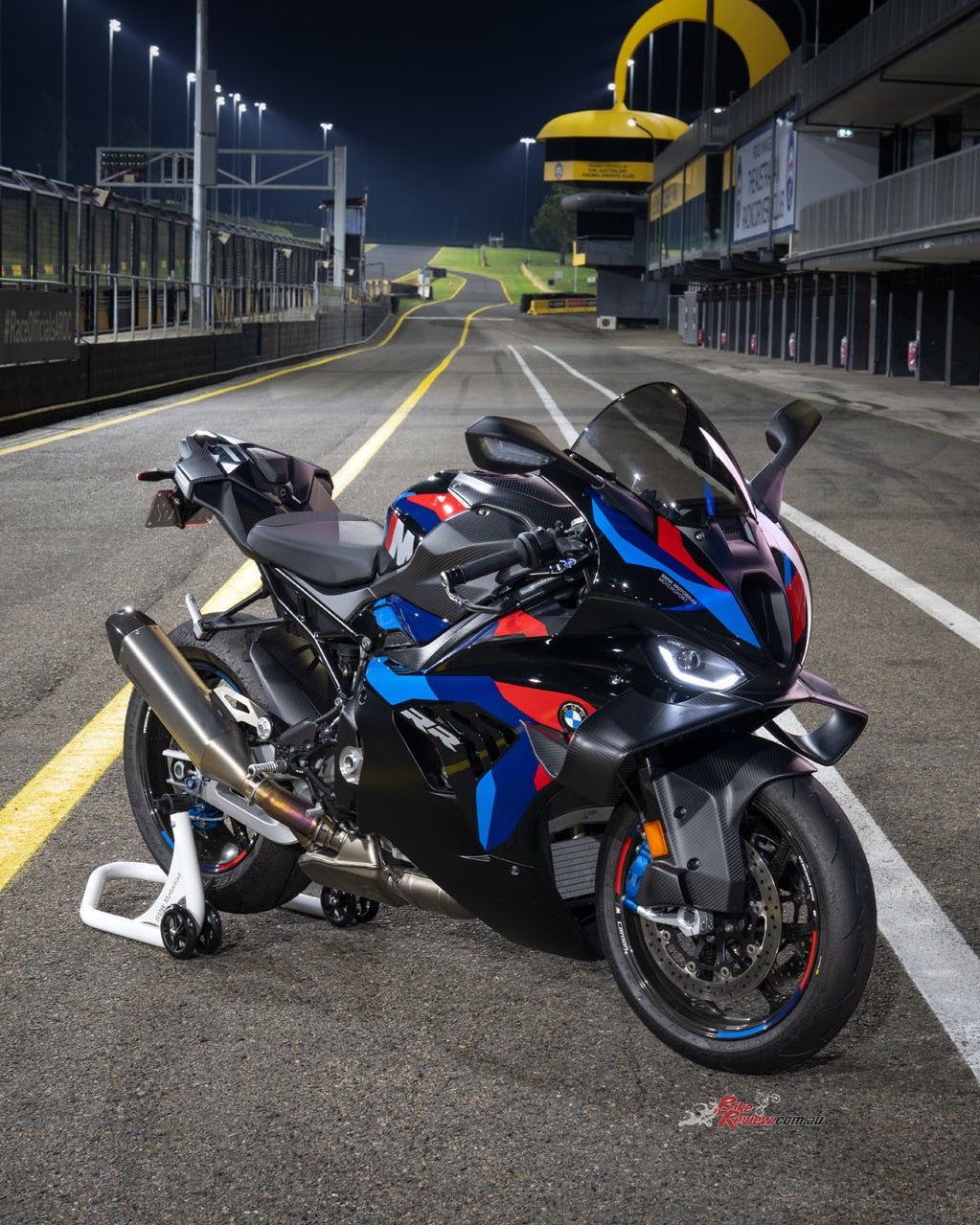 BMW M1000RR