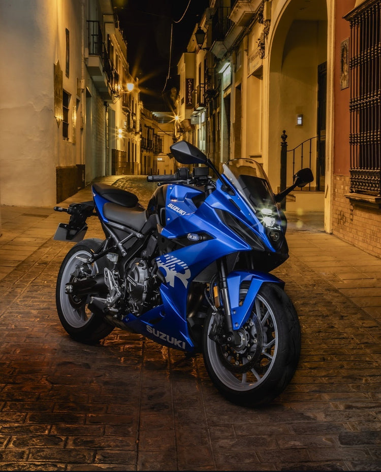 Suzuki GSX-8R