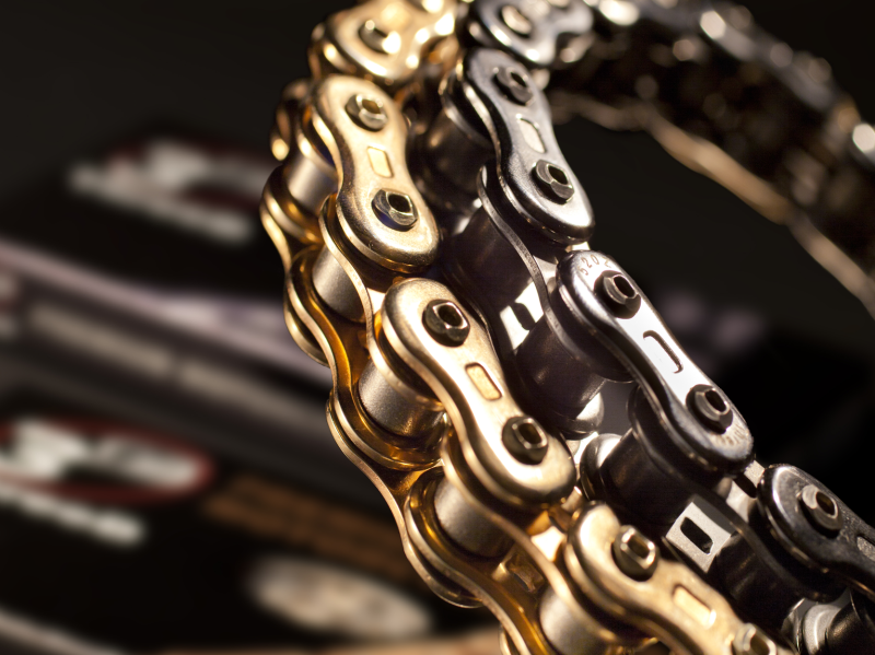 EK GP3D Chain (Silver, Black/Gold, Gold)
